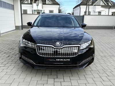 SKODA SUPERB Combi 1.4 TSI iV PHEV Style DSG LEDMátrix/Navi/DCC/Temp/V.Horog/19Alu!!!