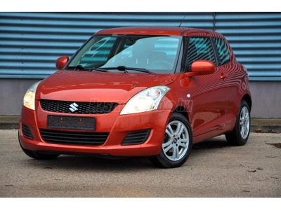 SUZUKI SWIFT 1.2 GLX AC ESP //GYÖNYÖRŰ ÁLLAPOT//SÉRÜLÉSMENTES AUTÓ//TÉLI-NYÁRI KERÉKSZETT//