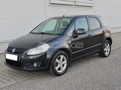 SUZUKI SX4 1.5 GLX AC SZERVÍZKÖNYV!!! SZÉP ÁLLAPOT!!