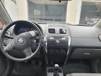 SUZUKI SX4 1.5 GLX CD AC