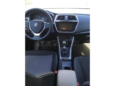 SUZUKI SX4 S-CROSS 1.4 Hybrid GL+