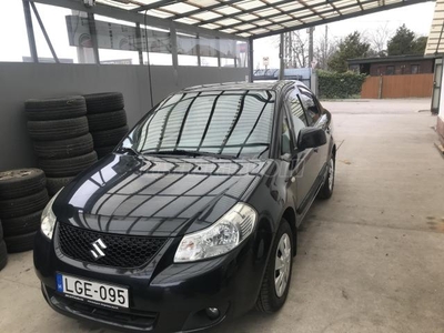 SUZUKI SX4 Sedan 1.6 GLX AC