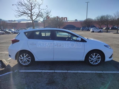 TOYOTA AURIS 1.6 Active MY17 Trend