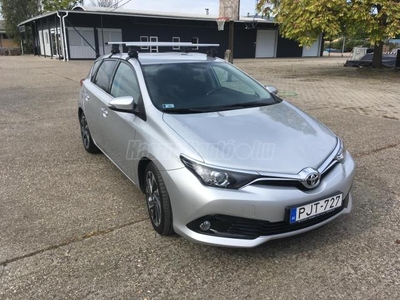 TOYOTA AURIS 1.6 D-4D Active Trend