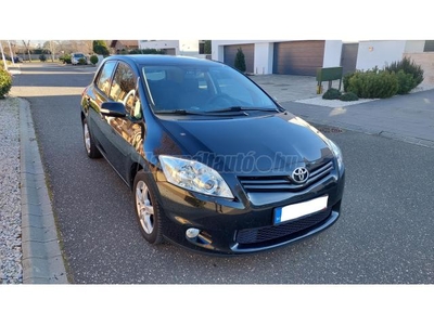 TOYOTA AURIS 1.6 Luna SÉRÜLÉSMENTES