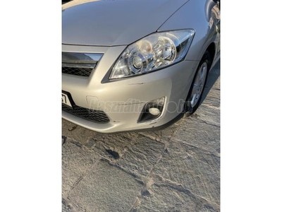 TOYOTA AURIS 1.8 HSD Sol Navi (Automata) 71.600 Km !!