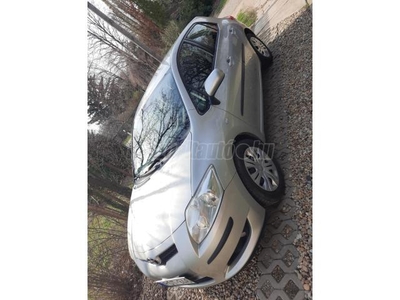 TOYOTA AURIS 2.0 D-4D Sol