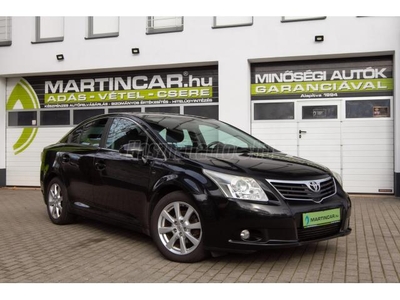 TOYOTA AVENSIS 1.8 Executive Night Time Black +Első Tulajdonostól +160e km +Végig Vezetett Szervizkönyv