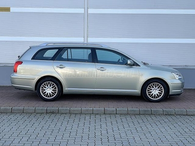 TOYOTA AVENSIS Wagon 1.8 Sol 1 TULAJ! 176 EZER KM! SZERVIZKÖNYV!