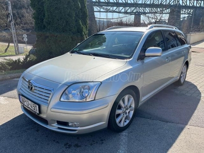 TOYOTA AVENSIS Wagon 2.0 Sol Technic