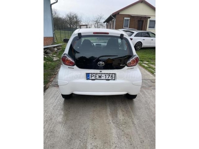 TOYOTA AYGO 1.0 1.0 Black