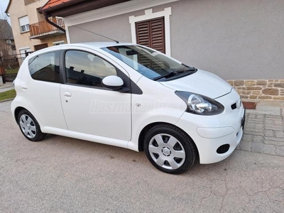 TOYOTA AYGO 1.0 Plusz AC