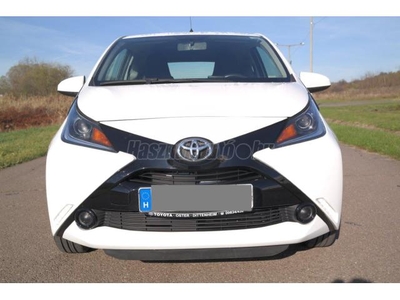 TOYOTA AYGO 1.0 x-clusive AKÁR ÚJ AUTÓ IS LEHETNE