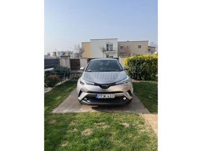 TOYOTA C-HR 1.2T Dynamic CVT Mo.Első tulajdonos. valós km. vezetett szkönyv. hibátlan