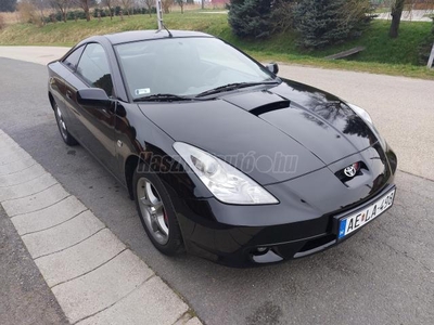 TOYOTA CELICA 1.8 VVTi NAGYON MEGKÍMÉLT. ROZSDAMENTES