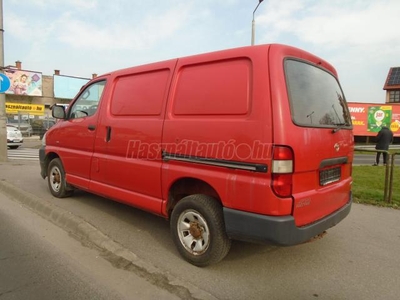 TOYOTA HI-ACE Hiace 2.5 D-4D 4WD Panel Van Style 1.TULAJ-253 ezer KM---CSERÉLHETŐ