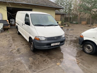 TOYOTA HI-ACE Hiace 2.5 D4-D Panel Van Long