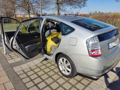 TOYOTA PRIUS 1.5 HSD Smart 2006 (Automata)