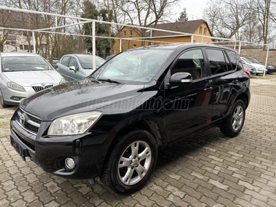 TOYOTA RAV 4 Rav4 2.2 D-4D 4x4 Executive