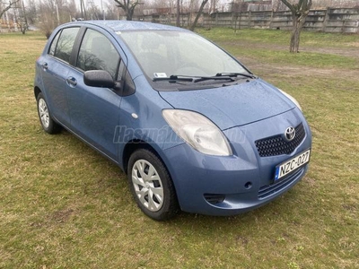 TOYOTA YARIS 1.0 998 Ice