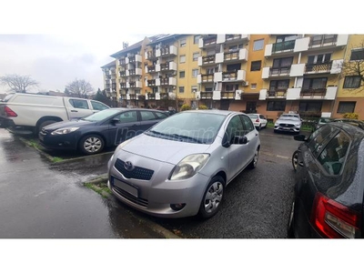 TOYOTA YARIS 1.3 Exe