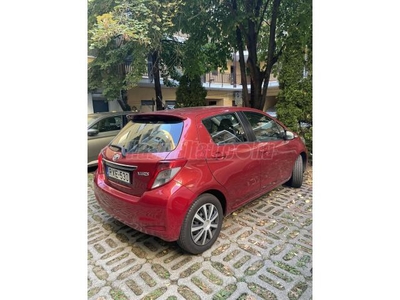 TOYOTA YARIS 1.33 Trend