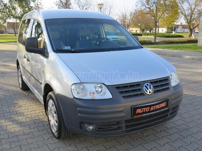 VOLKSWAGEN CADDY 1.6 Life Megkímélt Állapot ! 7 személyes !