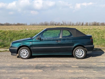 VOLKSWAGEN GOLF Cabrio 1.8