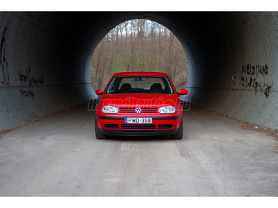 VOLKSWAGEN GOLF IV 1.6 Edition