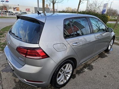 VOLKSWAGEN GOLF VII 1.5 TSI ACT BMT Comfortline