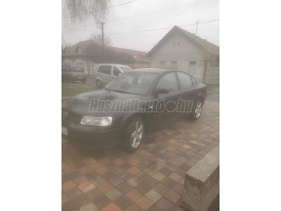 VOLKSWAGEN PASSAT Variant 1.9 PD TDI 4Motion