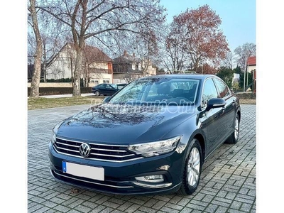 VOLKSWAGEN PASSAT VIII 2.0 TDI SCR Business DSG Gyönyörű állapot!