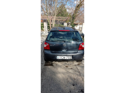 VOLKSWAGEN POLO IV 1.4 75 16V