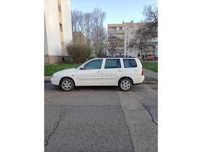 VOLKSWAGEN POLO Variant 1.4 60 Sportline Cool