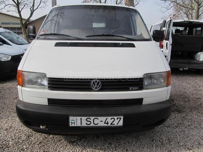 VOLKSWAGEN TRANSPORTER T4 2.5 7DL 1T2 Magyarországi