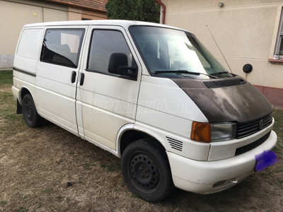 VOLKSWAGEN TRANSPORTER T4 2.5 Trans Van