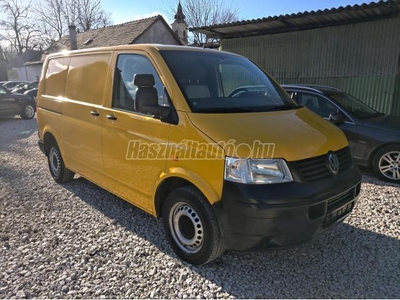 VOLKSWAGEN TRANSPORTER T5 1.9 TDI Basic