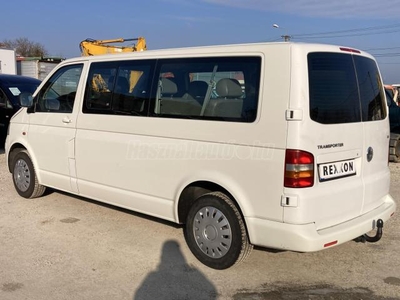 VOLKSWAGEN TRANSPORTER T5 1.9 TDI Mikrobusz 9FŐS HOSSZÚ.PILLANGÓAJTÓS.MAGYAR.AZONNAL ELVIHETŐ