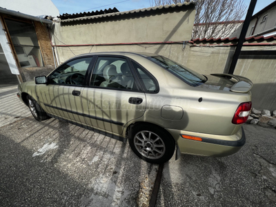 VOLVO S40 1.8