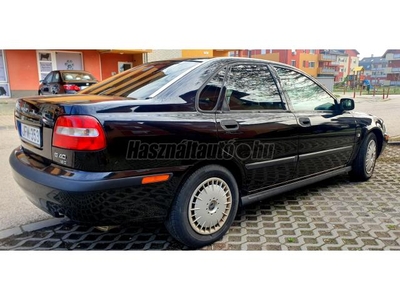 VOLVO S40 1.9 D Classic (Limited) Plus VOLVO SZAKSZERVIZBEN SZERVIZELT! MAGYARORSZÁGI