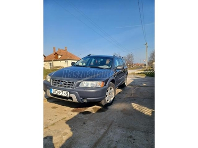 VOLVO XC70 2.4 D [D5] AWD Kinetic Geartronic