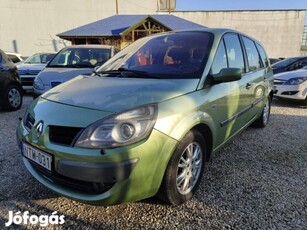 Renault GRAND Scenic Scénic 1.9 dCi Privilege 2...