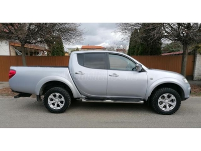 MITSUBISHI L 200 Pick Up 2.5 D DC Intense Plus A T EURO5 MAGYARORSZÁGI-SZERVIZELT