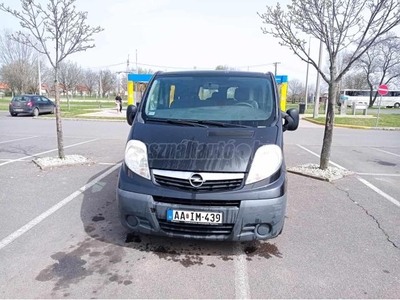 OPEL VIVARO