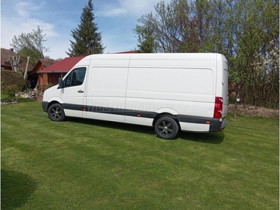 VOLKSWAGEN CRAFTER 2.0 CR TDI 35 L4H2 BlueMotion ARON ALUL ELADO. MAGANSZEMELYTOL