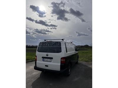 VOLKSWAGEN TRANSPORTER T5 1.9 TDI Basic