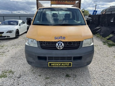 VOLKSWAGEN TRANSPORTER T5 2.5 TDI PLATÓS