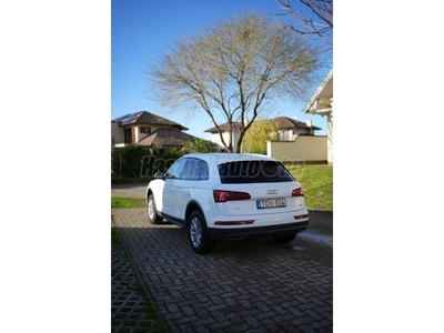 AUDI Q5 2.0 TDI Sport quattro S-tronic