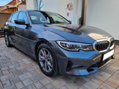 BMW 330e (Automata) Sport+S.MENTES+360c KAMERA+SZ.KÖNYV+42 km!!