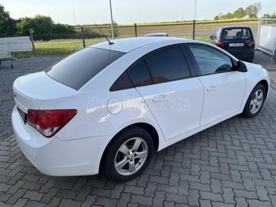 CHEVROLET CRUZE 1.6 LS